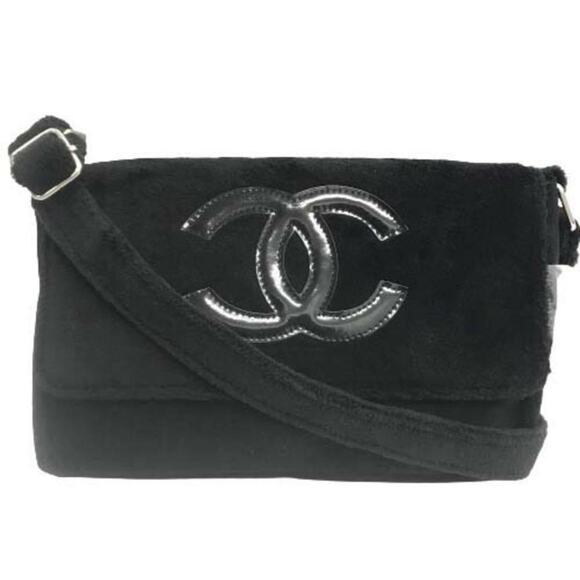 CHANEL VIP Crossbody Messenger Bag – Limited Edition - Picture 10 of 16